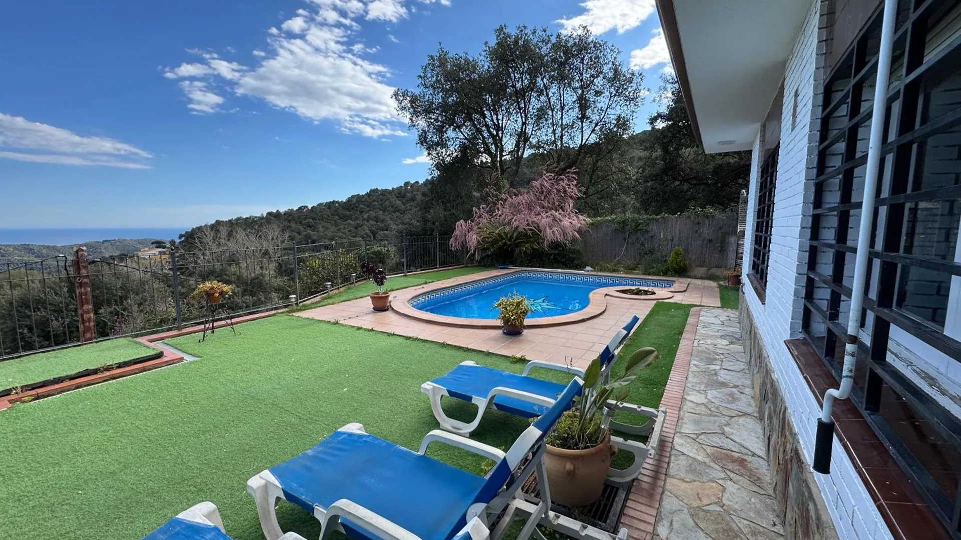 Casa Paraíso Piscina Tranquilidad Sant Cebrià de Vallalta Сasa de vacaciones