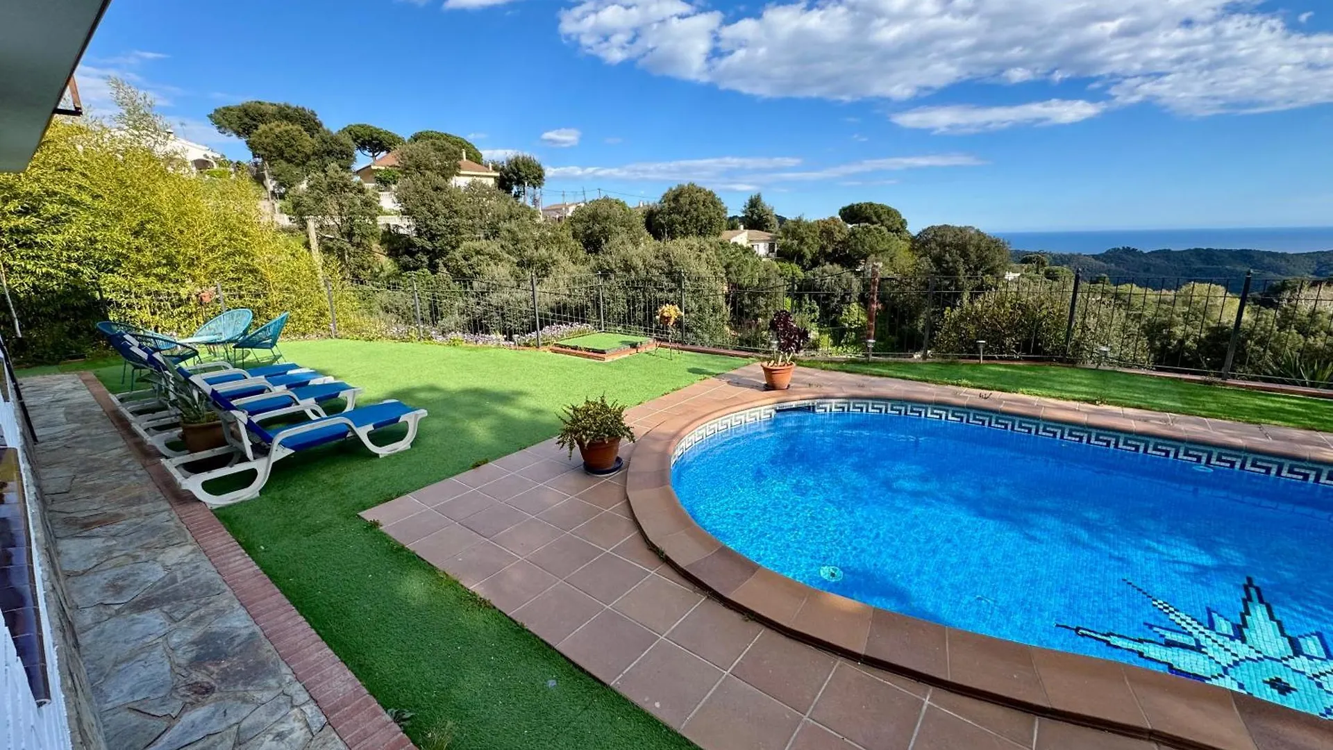 펜션 Casa Paraiso Piscina Tranquilidad Sant Cebrià de Vallalta 스페인